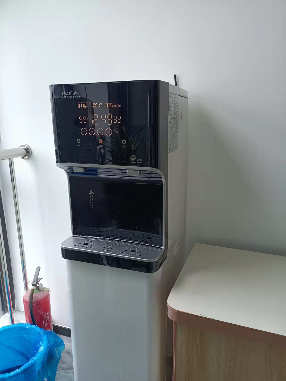昆山企業(yè)增購(gòu)商用凈水機(jī),工廠車間凈水器！